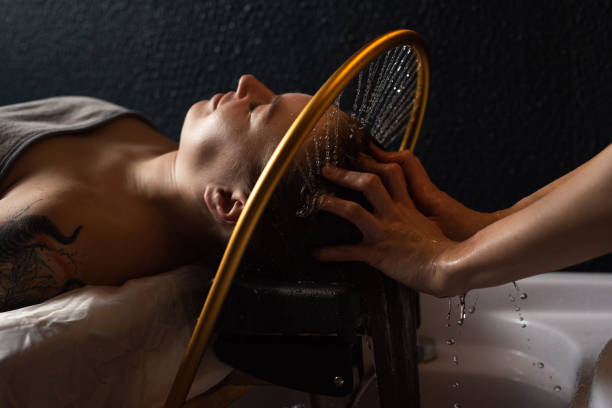 Rituel Head Spa en cours dans l'institut Moon and Star à Toulouse